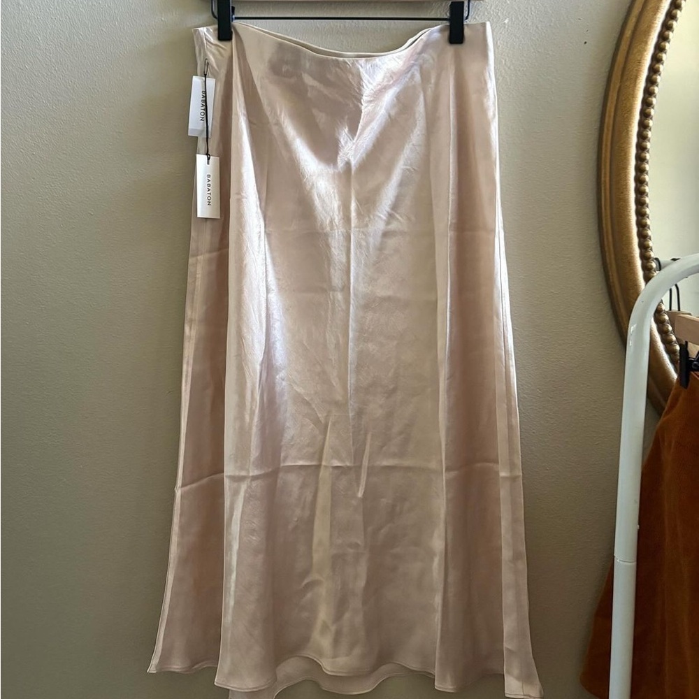 Babaton nwt size 16 Champaign pink midi skirt